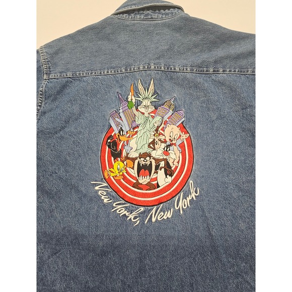 Vintage Warner Bros Looney Tunes New York Denim Shirt Mens Med Blue Embroidered - Picture 7 of 7